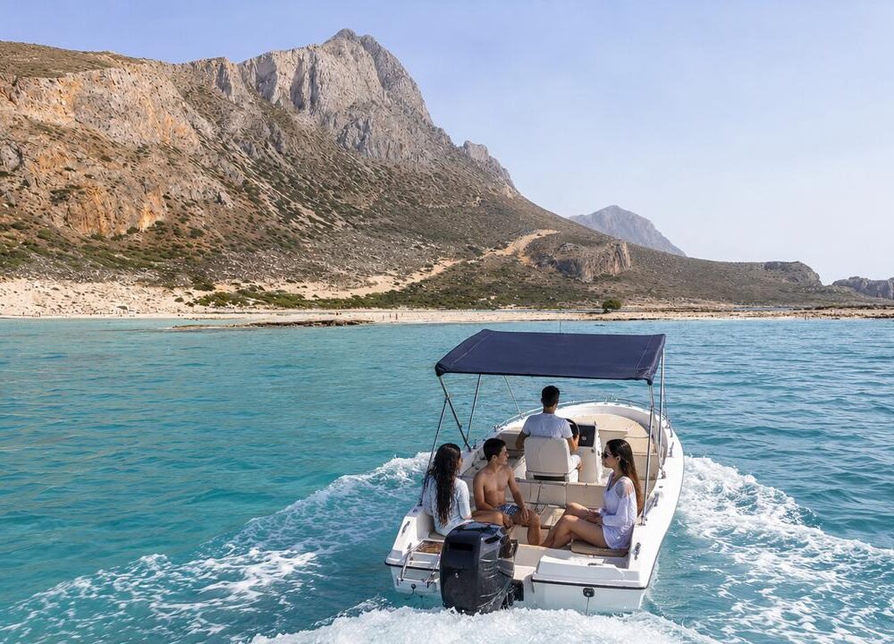 Balos - Gramvousa Boat Tour from Kissamos - 4 Pax - Ble
