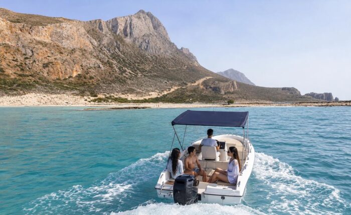 Balos - Gramvousa Boat Tour from Kissamos - 4 Pax - Ble